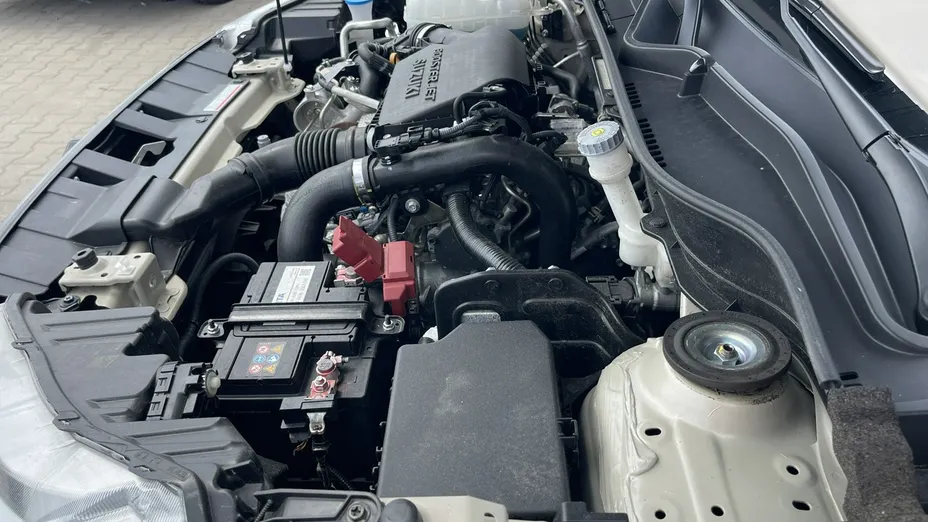 SUZUKI Vitara -