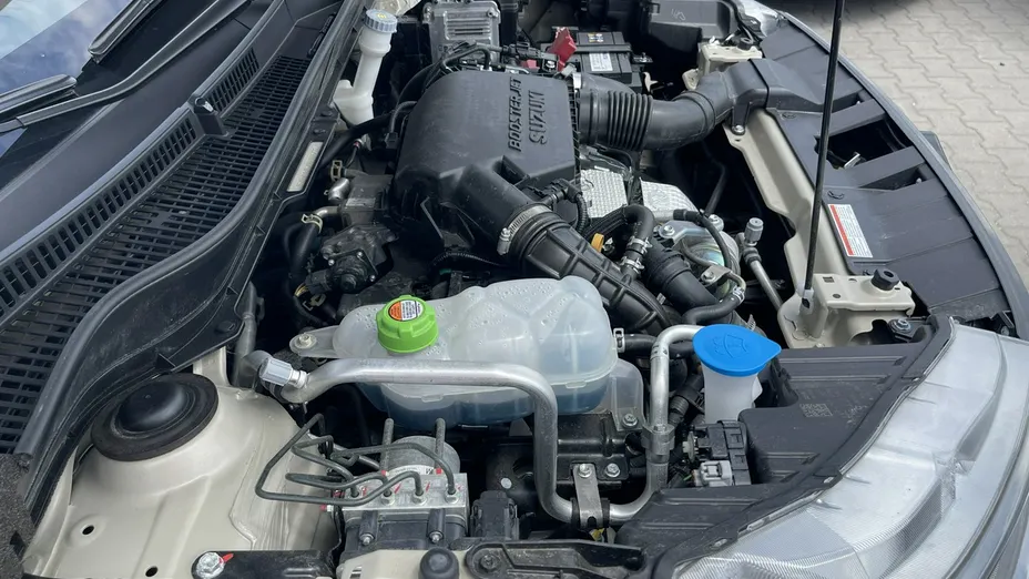 SUZUKI Vitara -