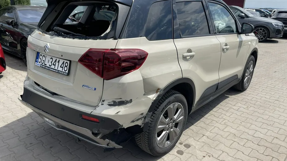 SUZUKI Vitara -