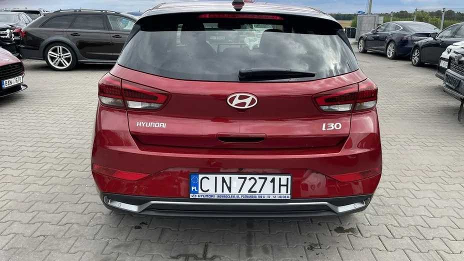 HYUNDAI i30 -