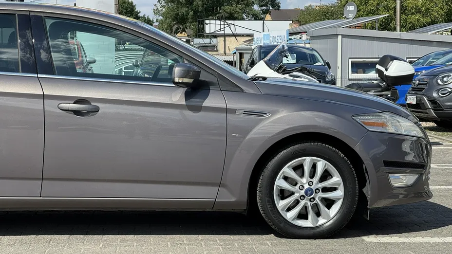 FORD Mondeo -