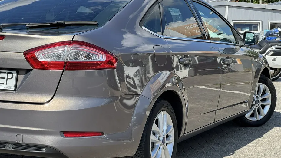 FORD Mondeo -