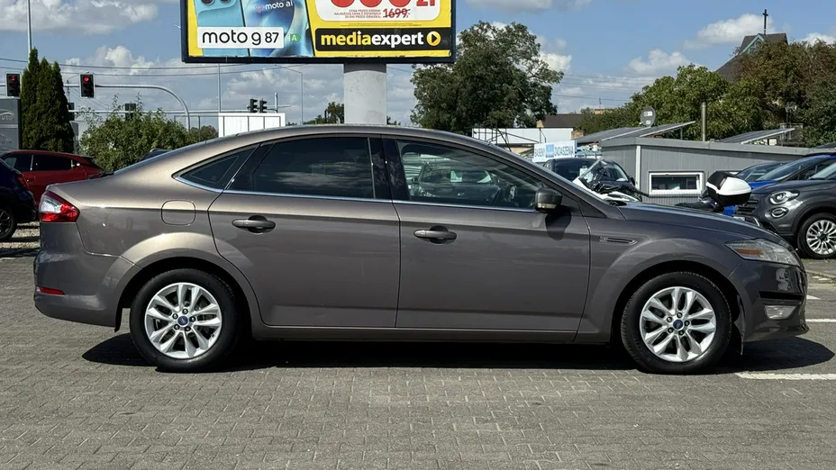 FORD Mondeo -