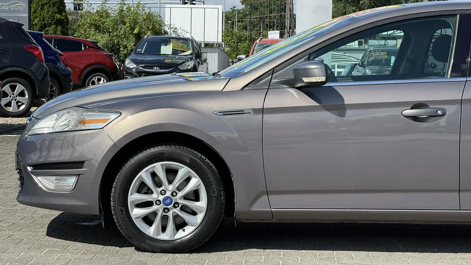 FORD Mondeo -