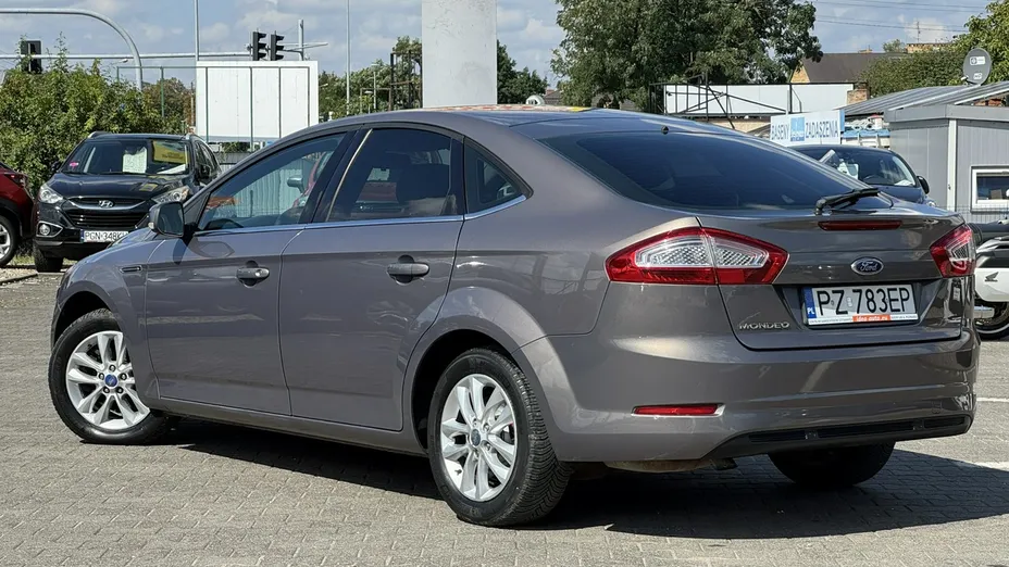 FORD Mondeo -