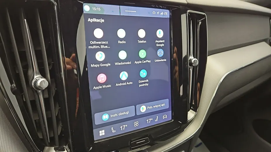 VOLVO XC60 -