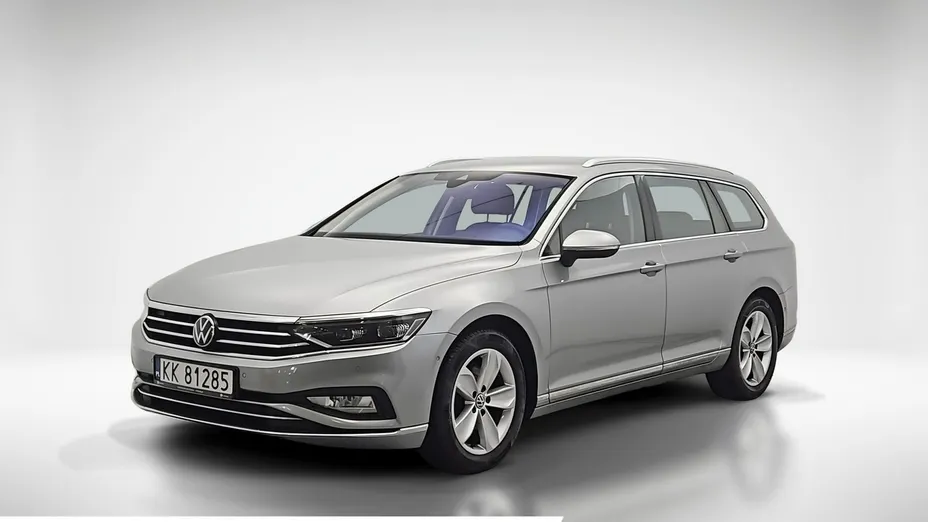 VOLKSWAGEN Passat -