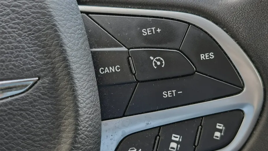 CHRYSLER Pacifica -