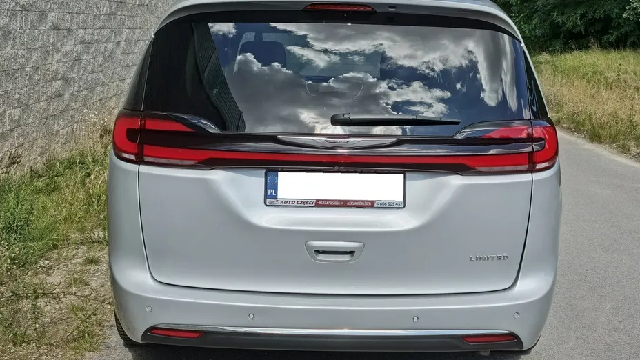 CHRYSLER Pacifica -