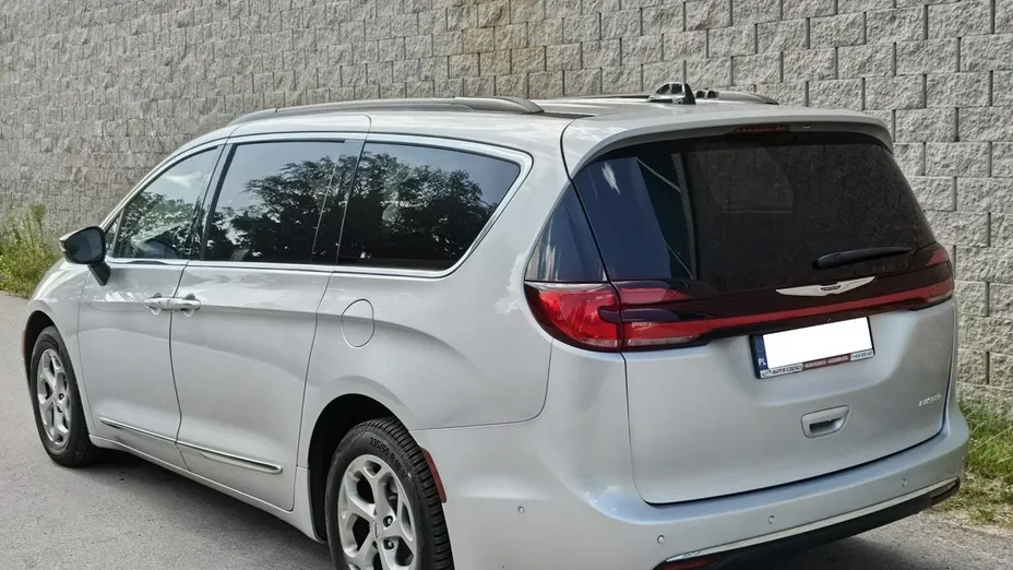 CHRYSLER Pacifica -