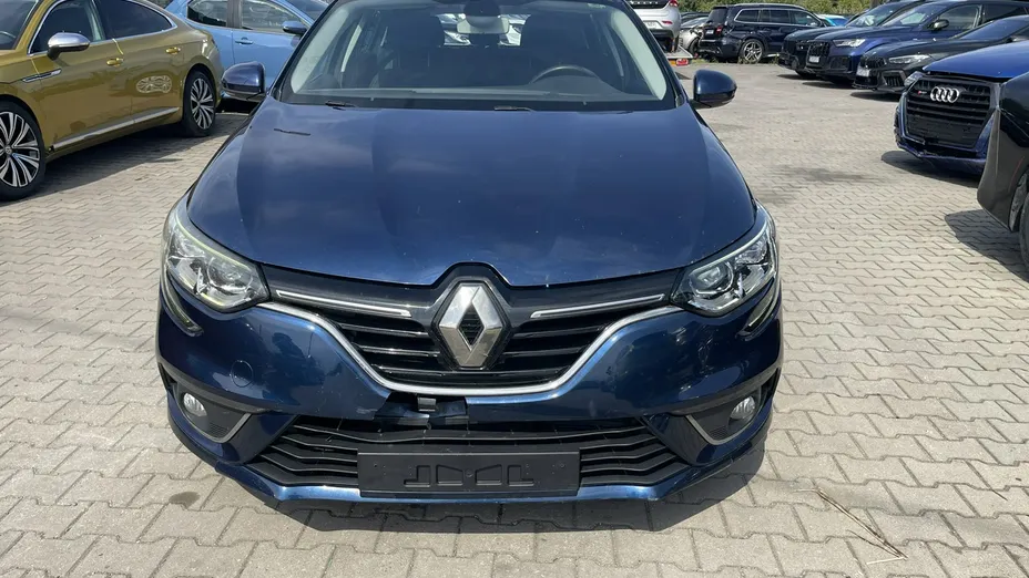 RENAULT Megane -