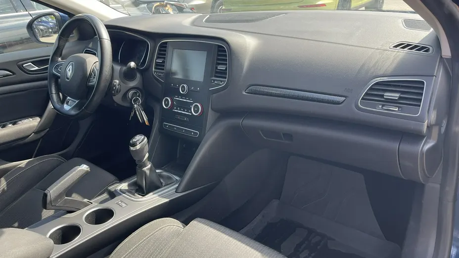 RENAULT Megane -