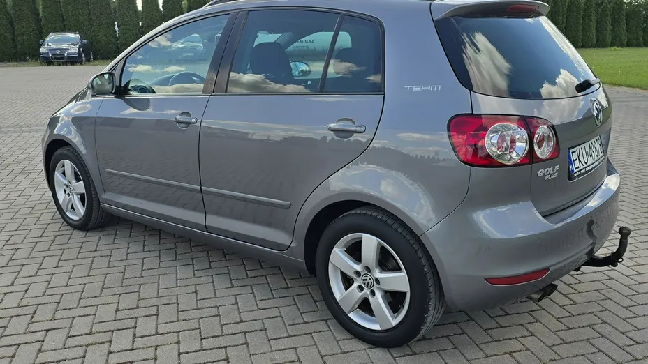 VOLKSWAGEN Golf Plus -