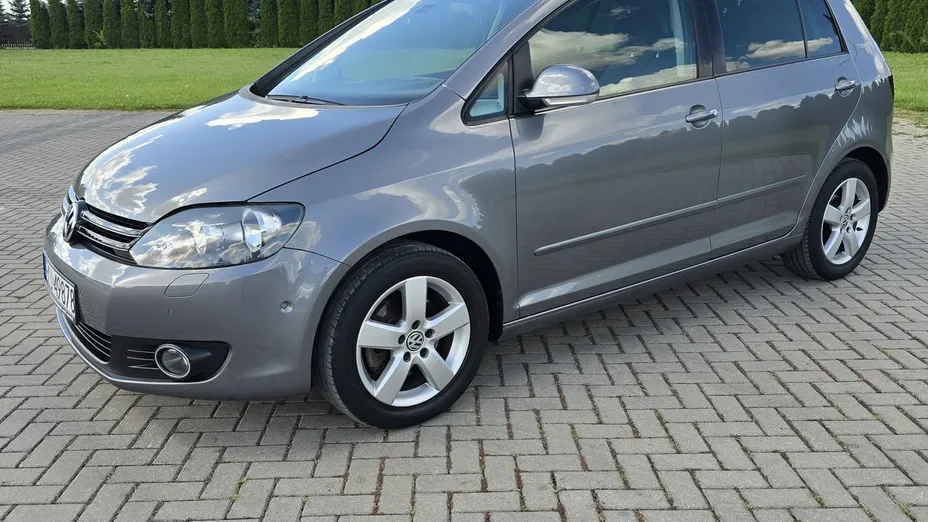 VOLKSWAGEN Golf Plus -