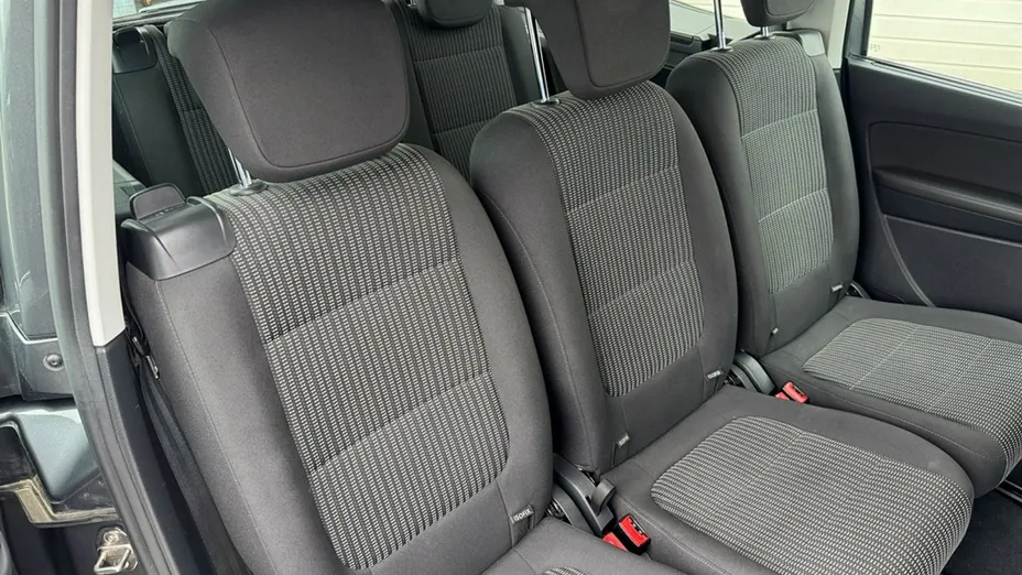 SEAT Alhambra -