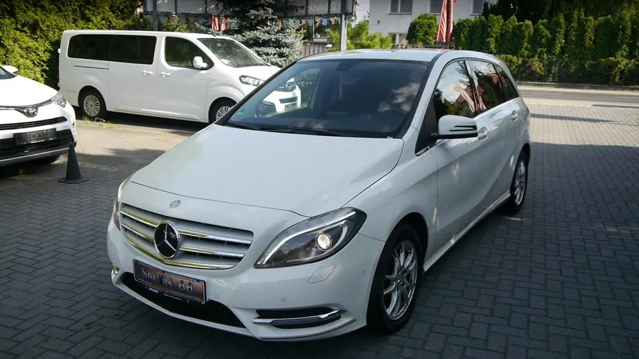 MERCEDES-BENZ B Klasa -