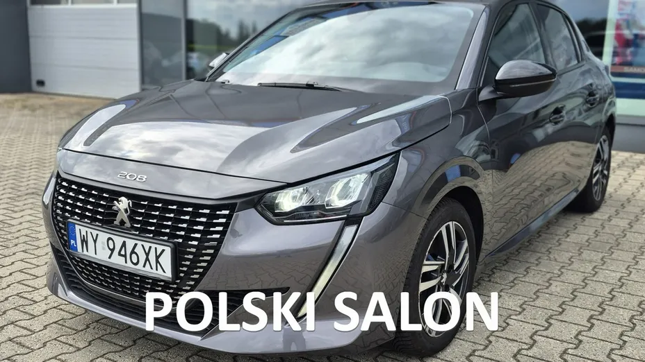 PEUGEOT 208 -