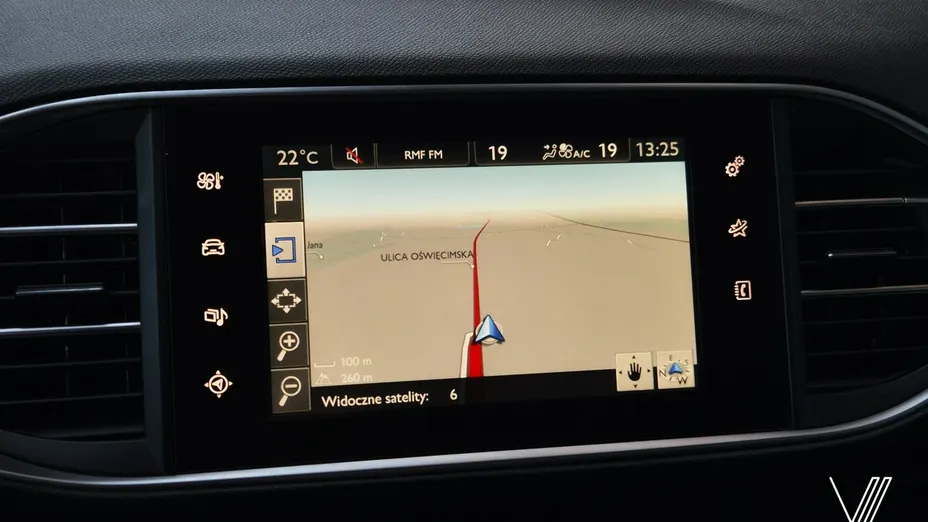 PEUGEOT 308 -