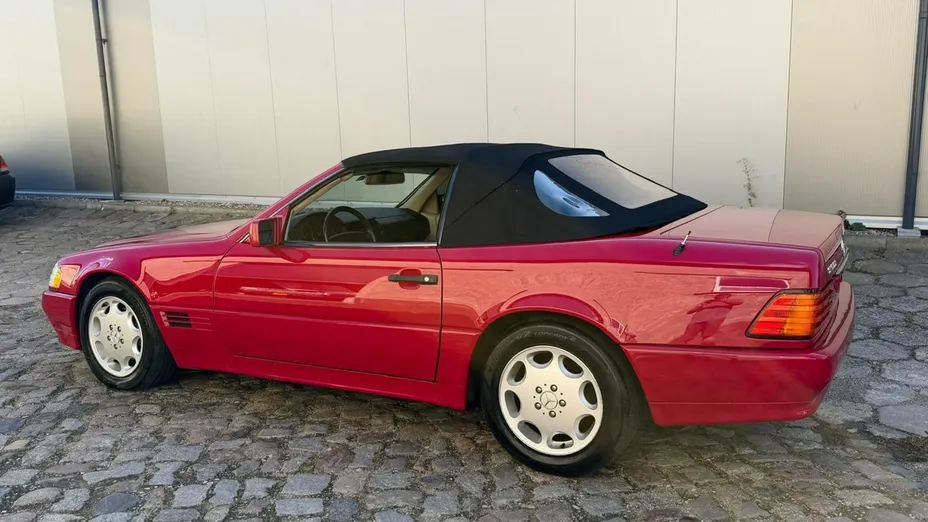 MERCEDES-BENZ SL -
