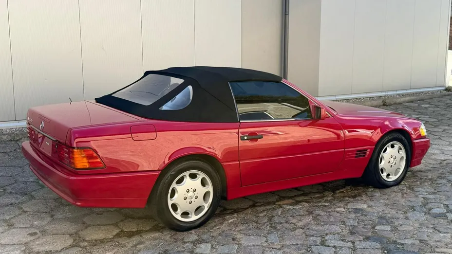 MERCEDES-BENZ SL -