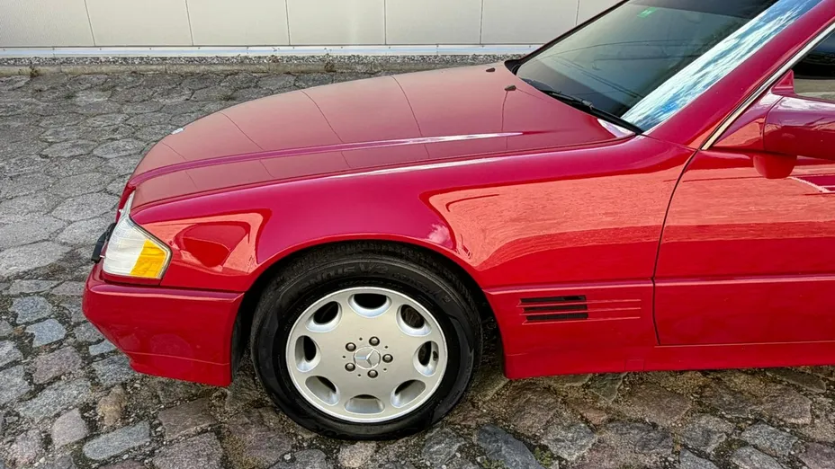 MERCEDES-BENZ SL -