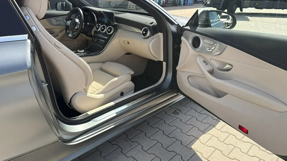 MERCEDES-BENZ C Klasa -