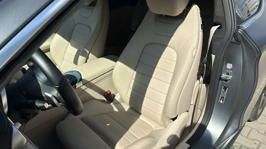 MERCEDES-BENZ C Klasa -