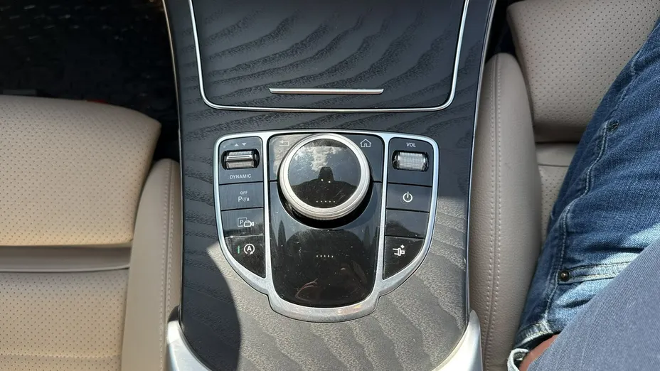 MERCEDES-BENZ C Klasa -