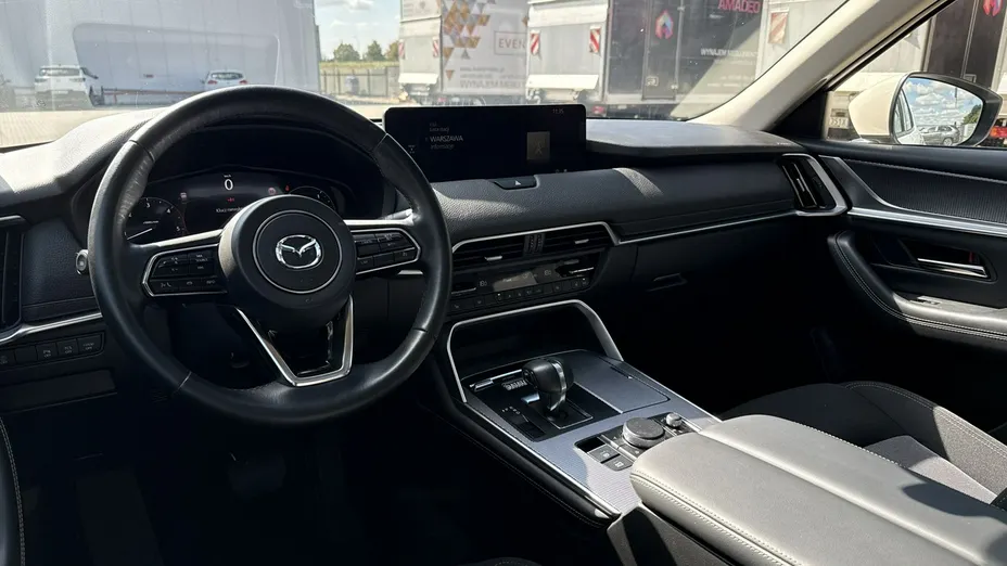 MAZDA CX-60 -