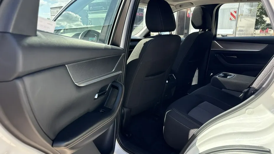 MAZDA CX-60 -