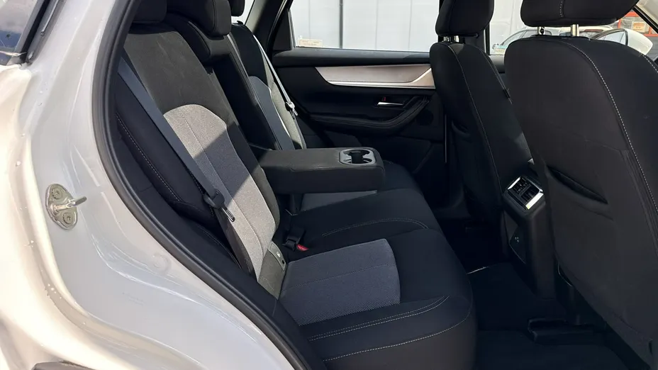 MAZDA CX-60 -