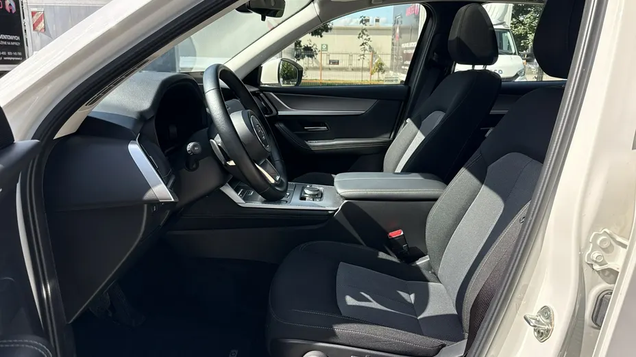 MAZDA CX-60 -