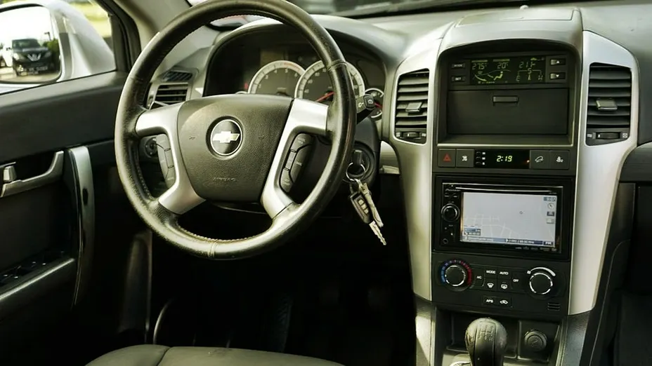 CHEVROLET Captiva -