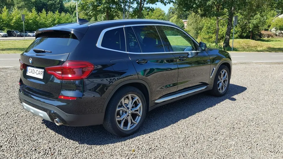BMW X3 -