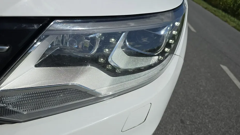 VOLKSWAGEN Tiguan -