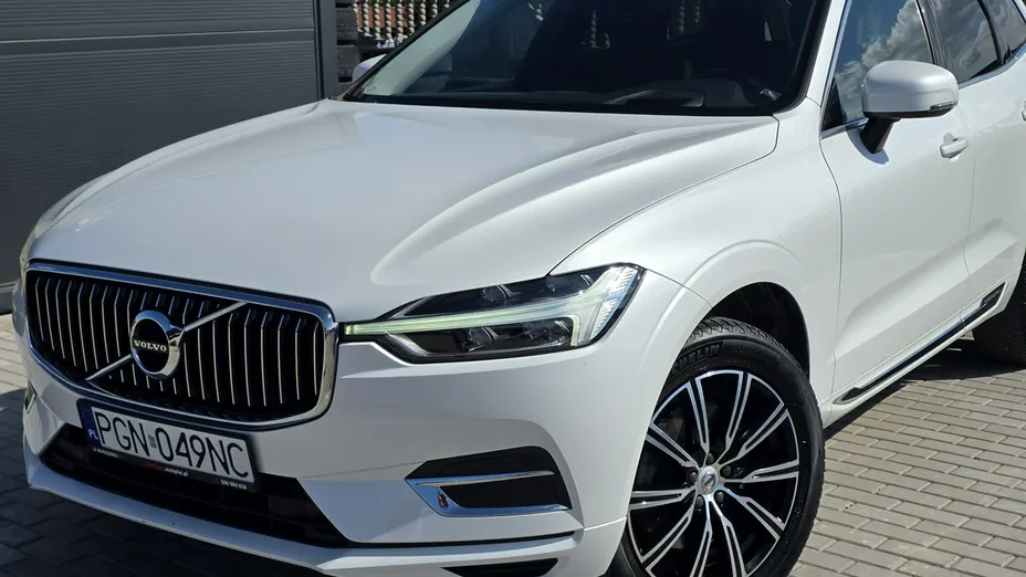 VOLVO XC60 -