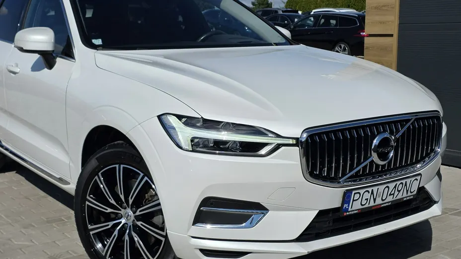 VOLVO XC60 -