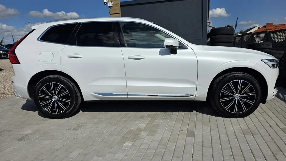 VOLVO XC60 -