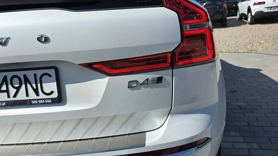 VOLVO XC60 -