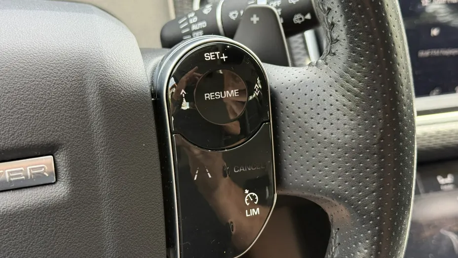 LAND ROVER Range Rover Velar -