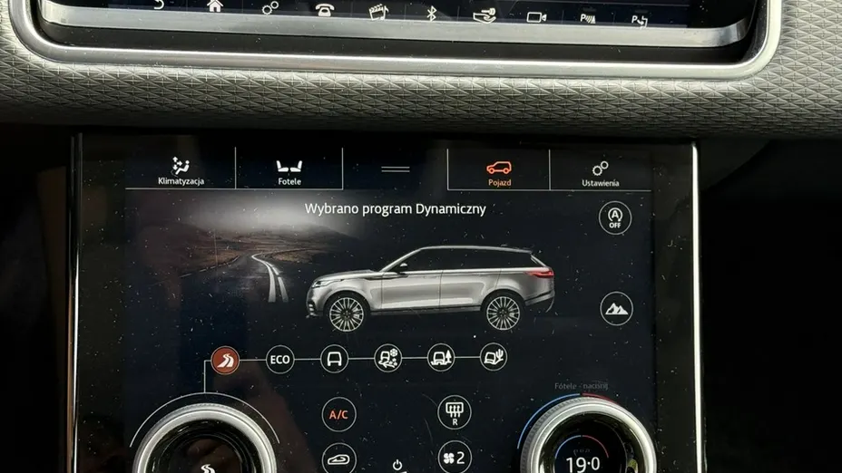 LAND ROVER Range Rover Velar -