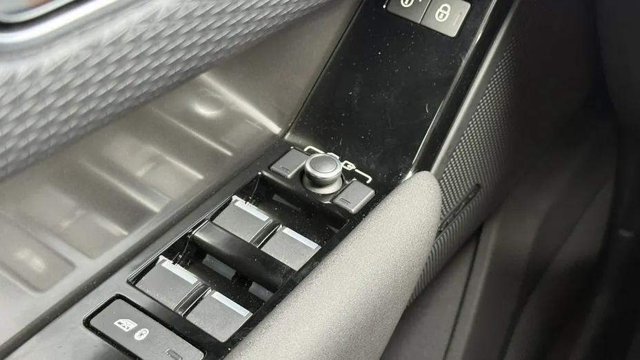 LAND ROVER Range Rover Velar -