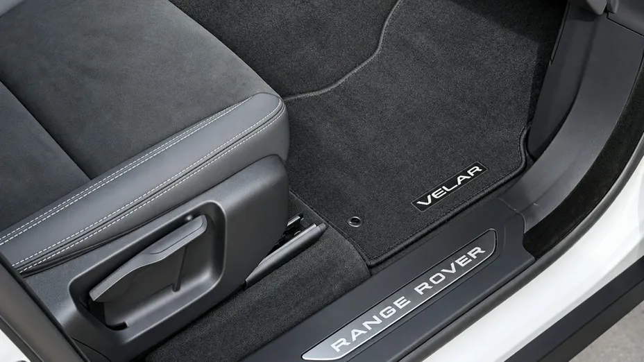 LAND ROVER Range Rover Velar -