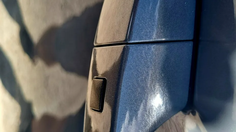 HYUNDAI Kona -