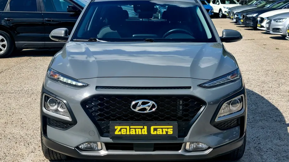HYUNDAI Kona -