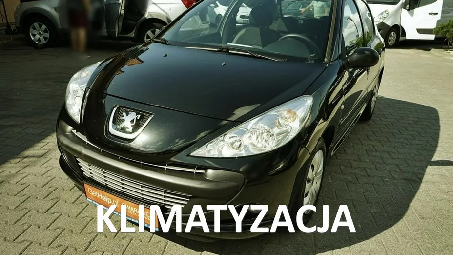 PEUGEOT 206+ -