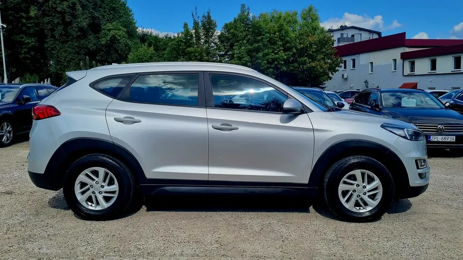 HYUNDAI Tucson -