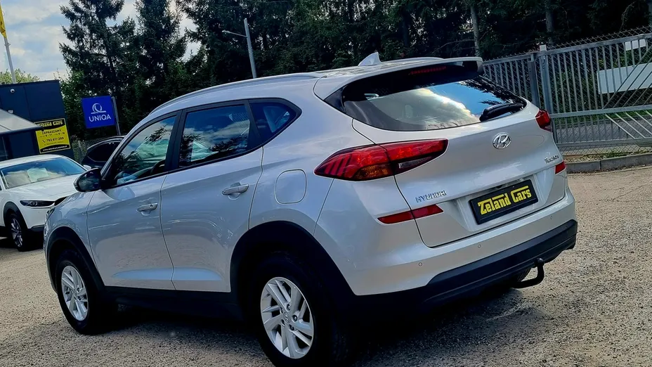 HYUNDAI Tucson -