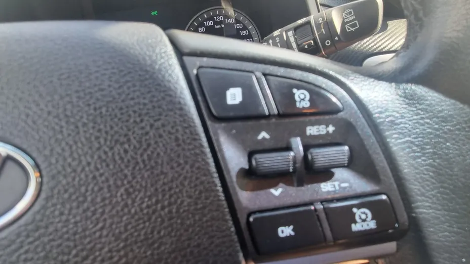HYUNDAI Tucson -