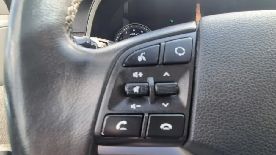 HYUNDAI Tucson -